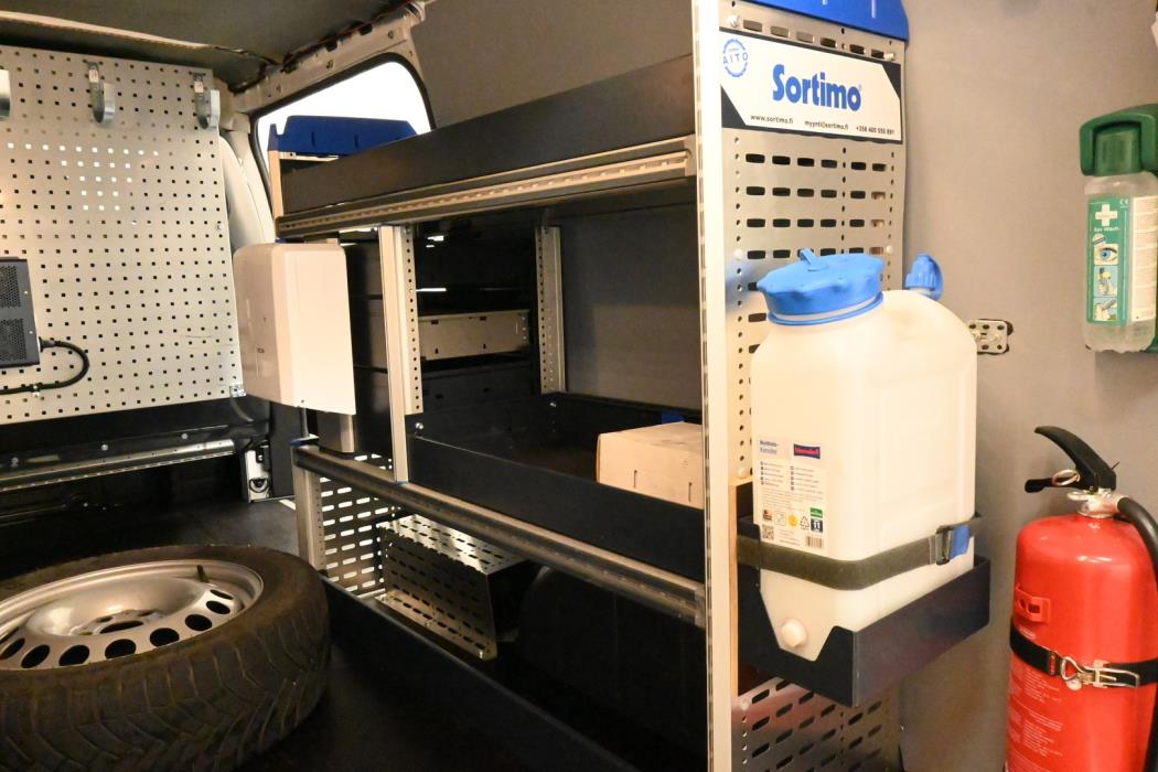 MERCEDES-BENZ Vito 2023