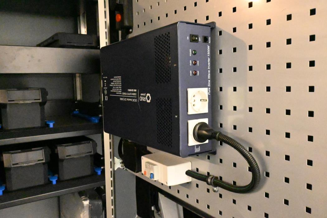 MERCEDES-BENZ Vito 2023