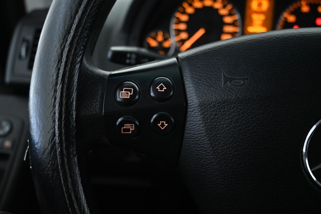 MERCEDES-BENZ A 2005