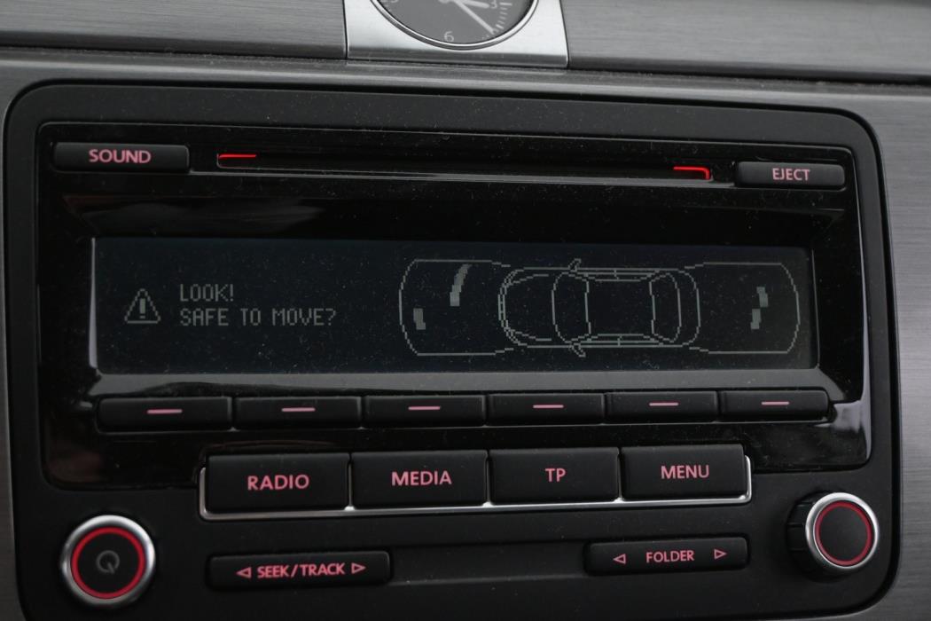 VOLKSWAGEN Passat 2014