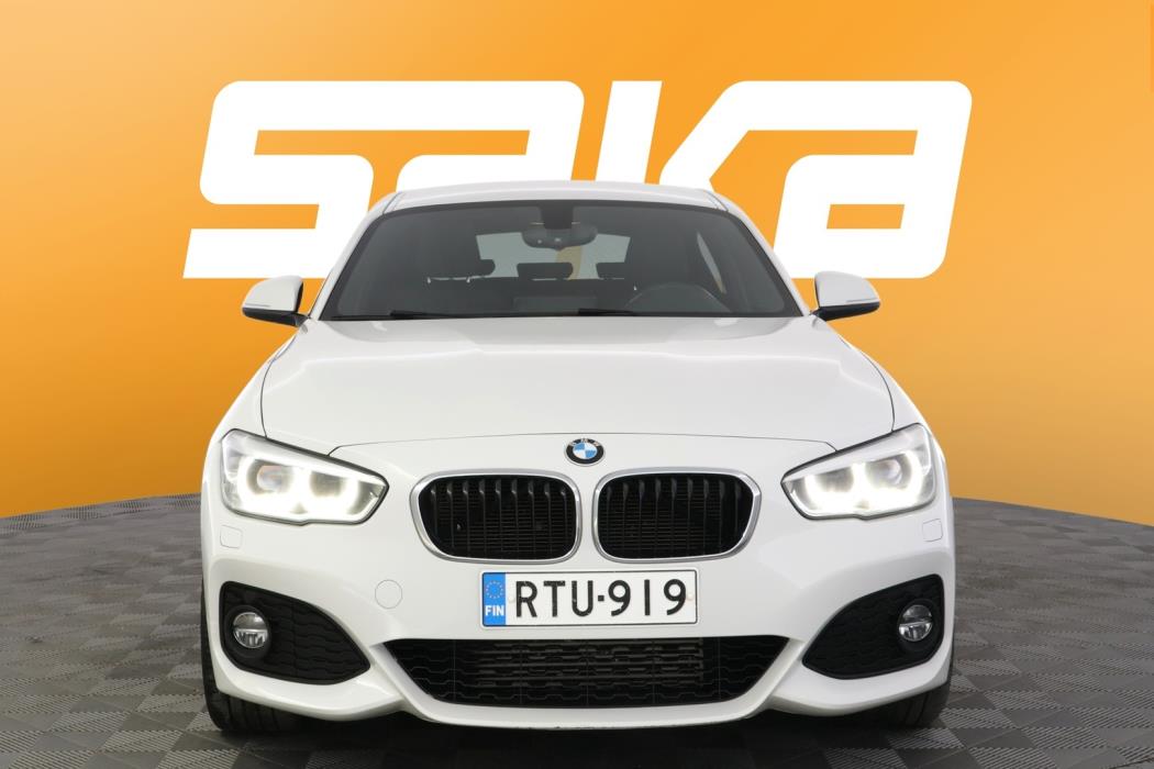 BMW 120 2019