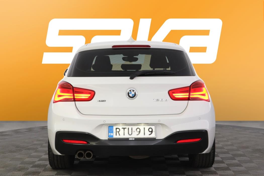 BMW 120 2019