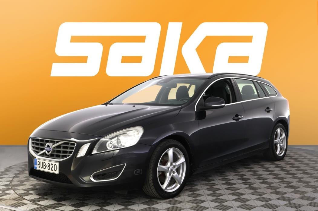 VOLVO V60 2013
