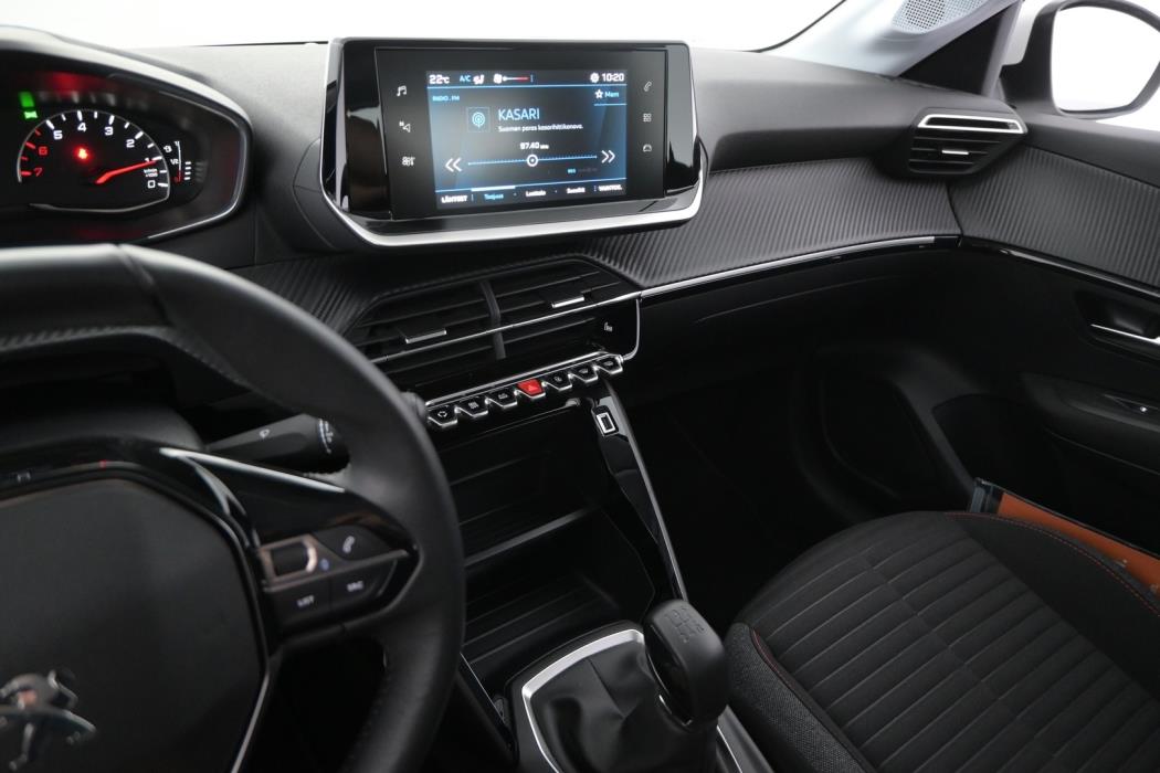 PEUGEOT 208 2021