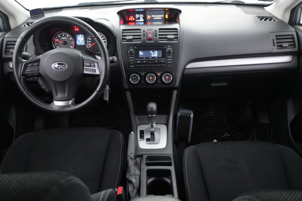 SUBARU XV 2012