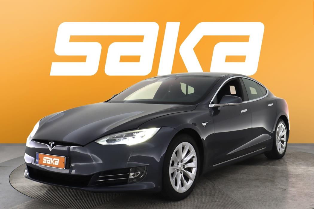 TESLA Model S 2018