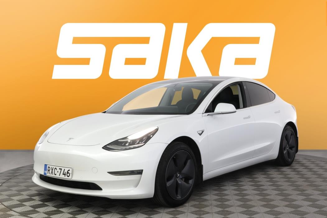 TESLA Model 3 2020
