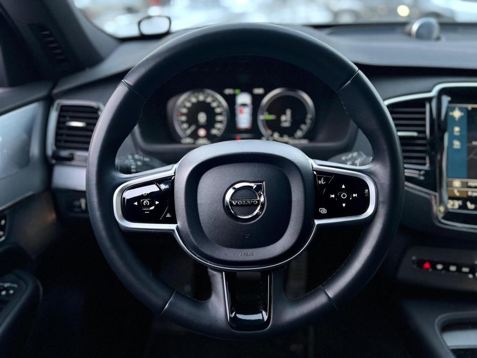 VOLVO XC90 2022