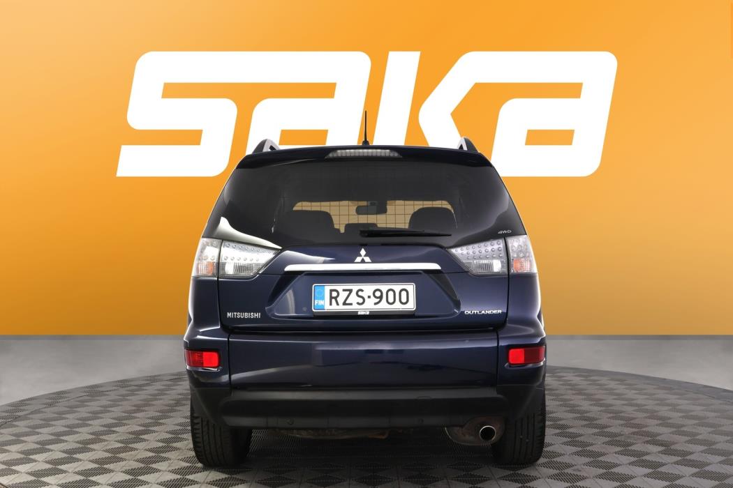 MITSUBISHI Outlander 2011
