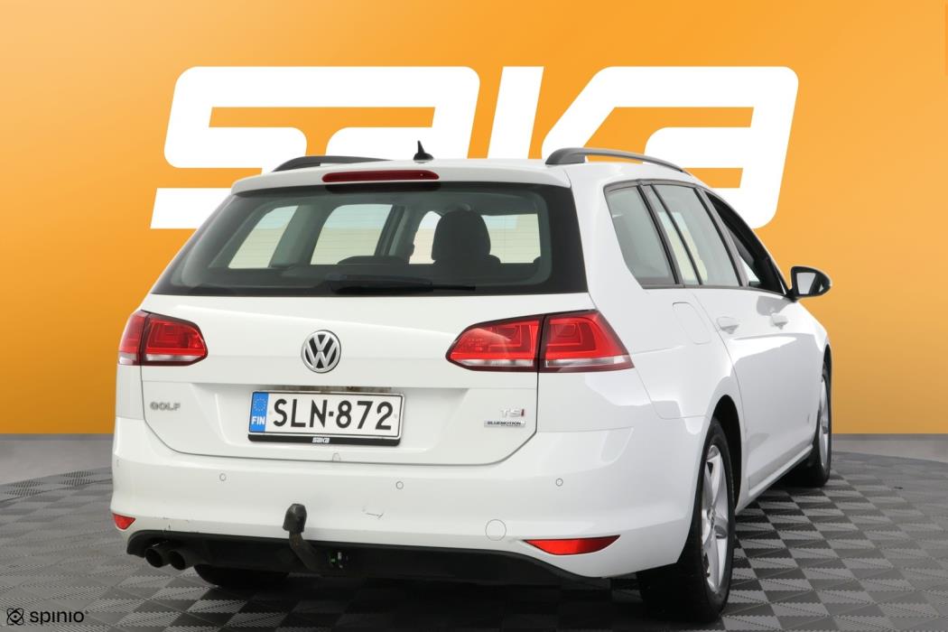 VOLKSWAGEN Golf 2014