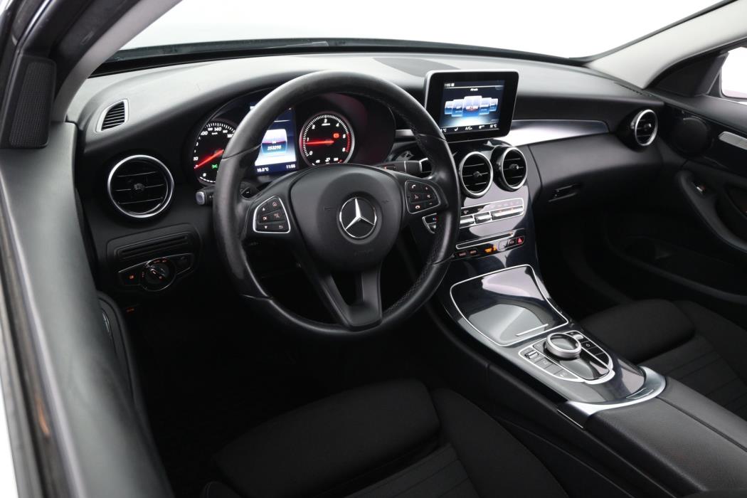 MERCEDES-BENZ C 2016
