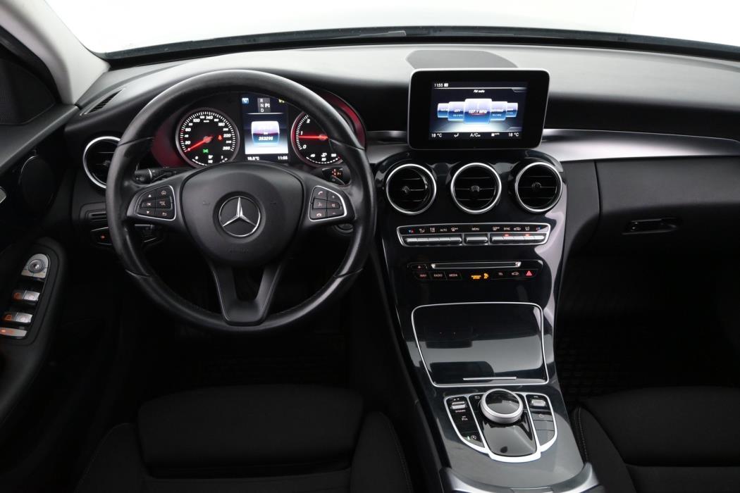 MERCEDES-BENZ C 2016