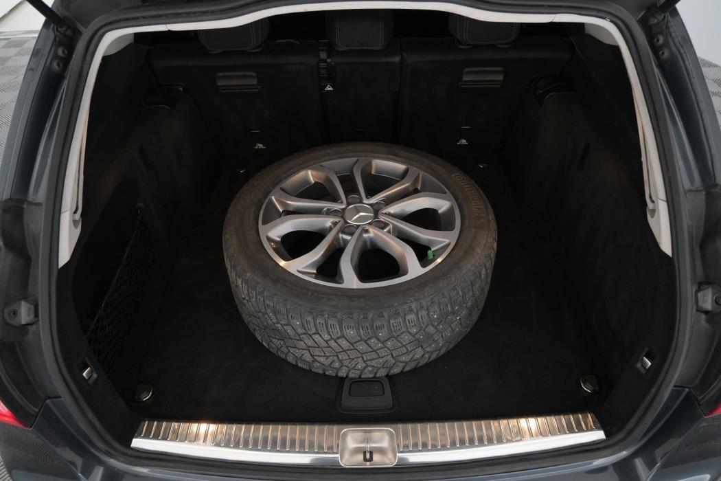 MERCEDES-BENZ C 2016