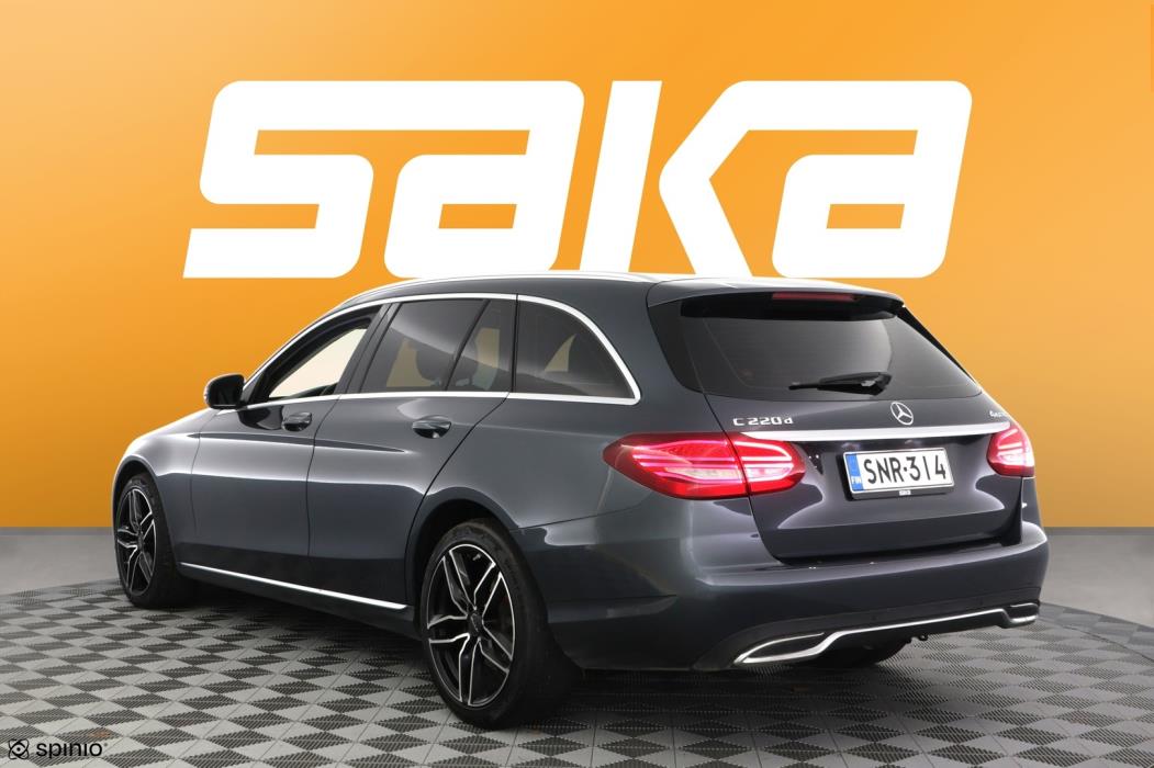 MERCEDES-BENZ C 2016