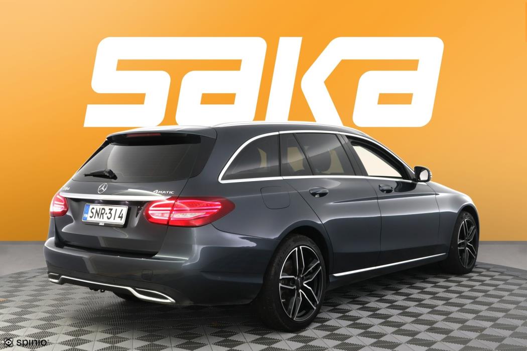 MERCEDES-BENZ C 2016