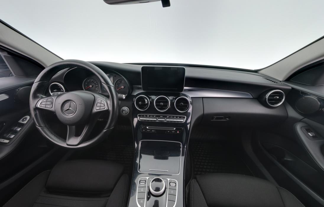 MERCEDES-BENZ C 2016
