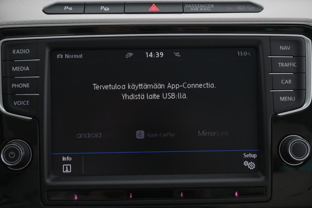 VOLKSWAGEN Passat 2017