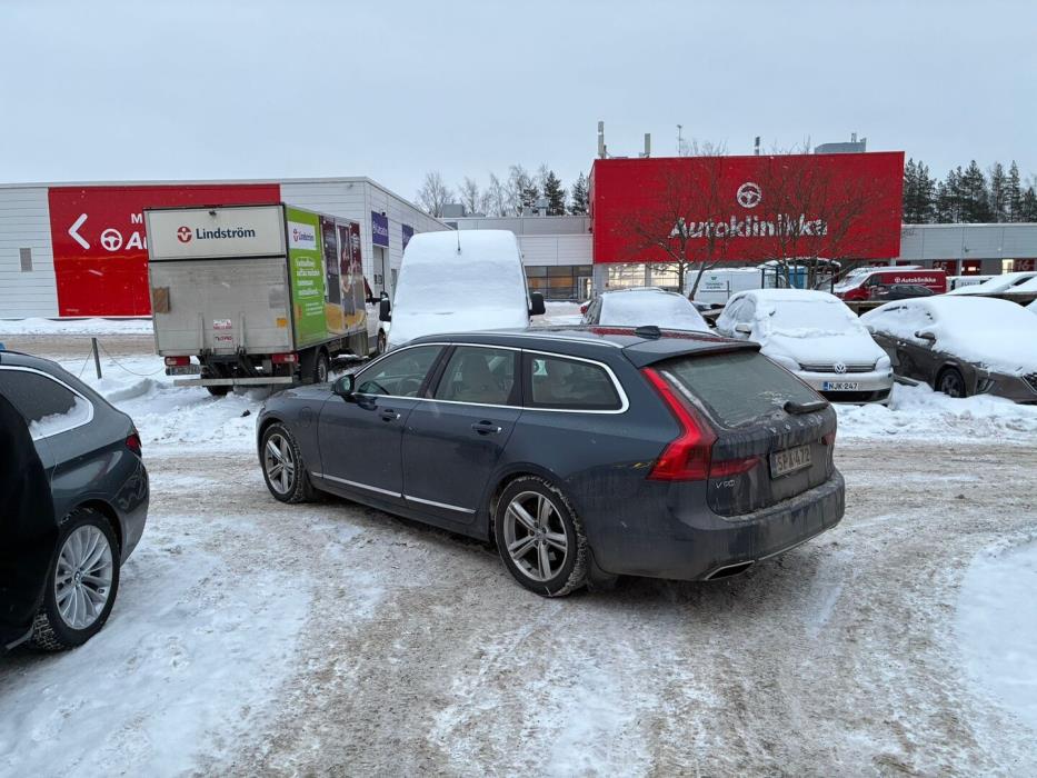 VOLVO V90 2019