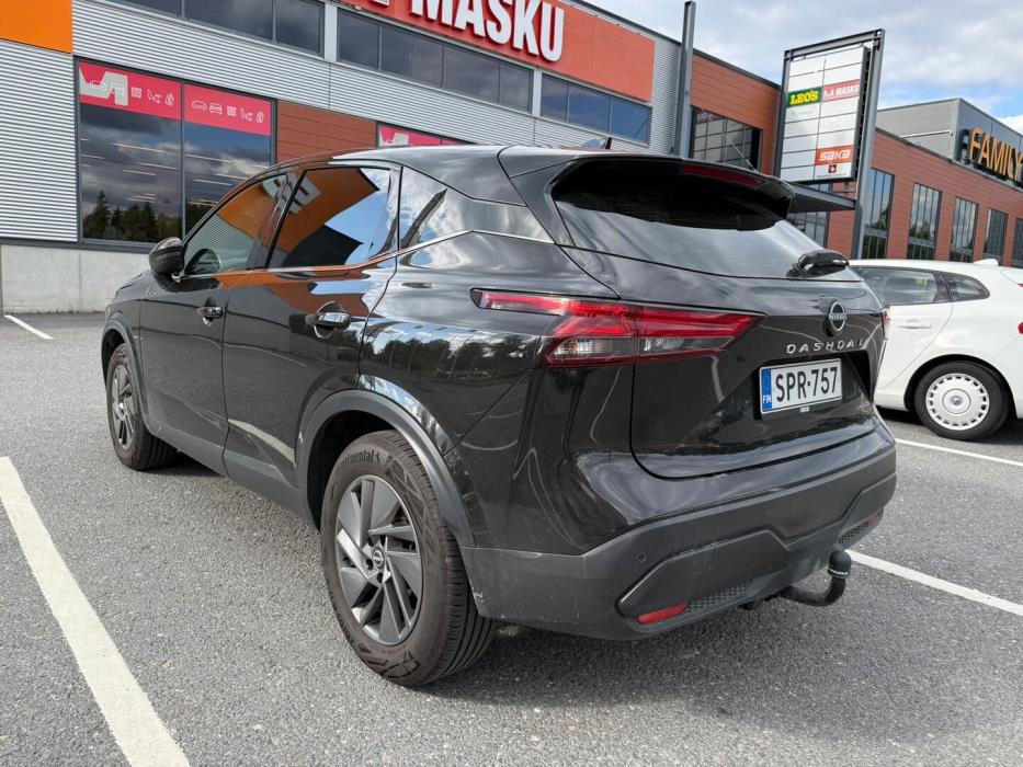 NISSAN Qashqai 2024