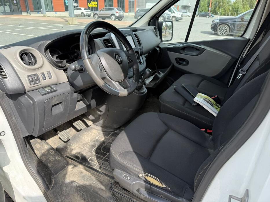 RENAULT Trafic 2019
