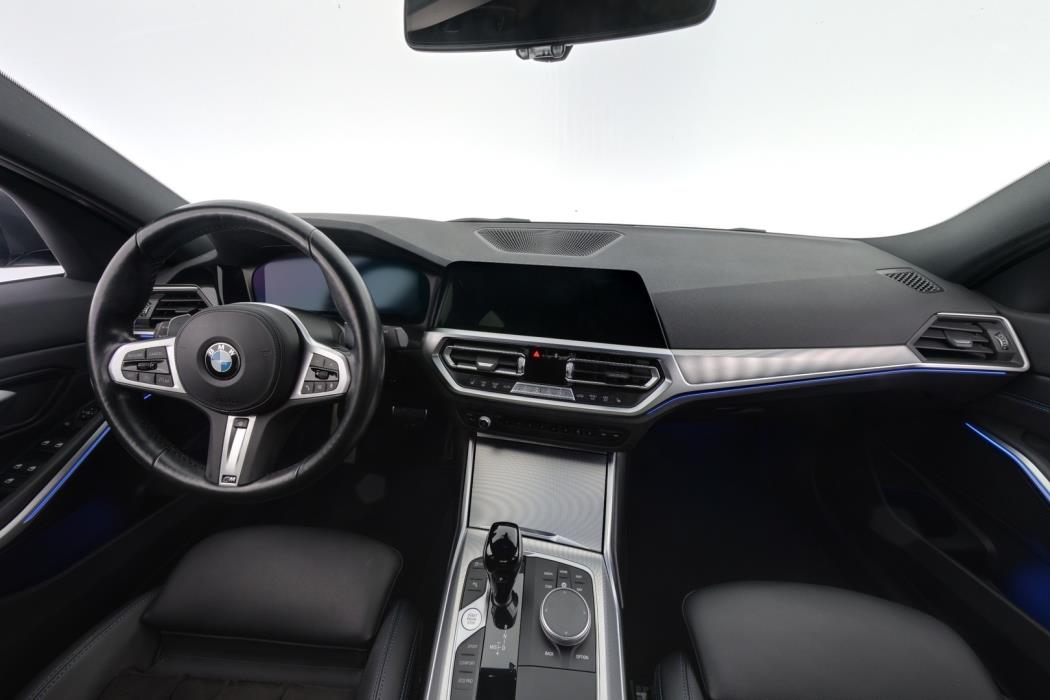 BMW 320 2022