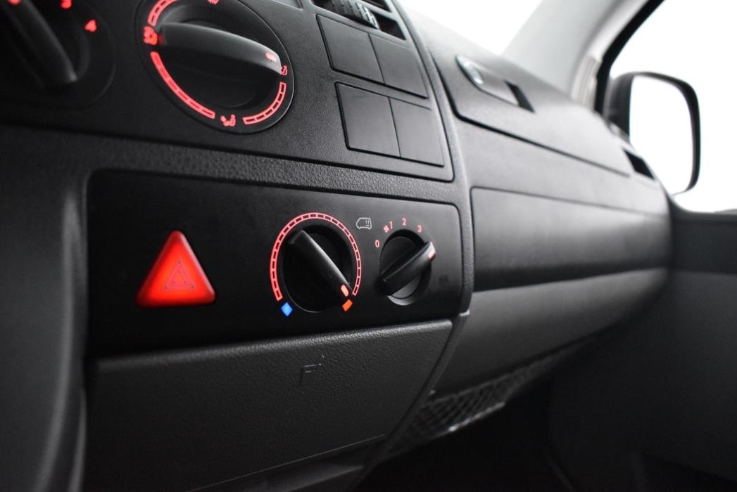 VOLKSWAGEN TRANSPORTER 2007