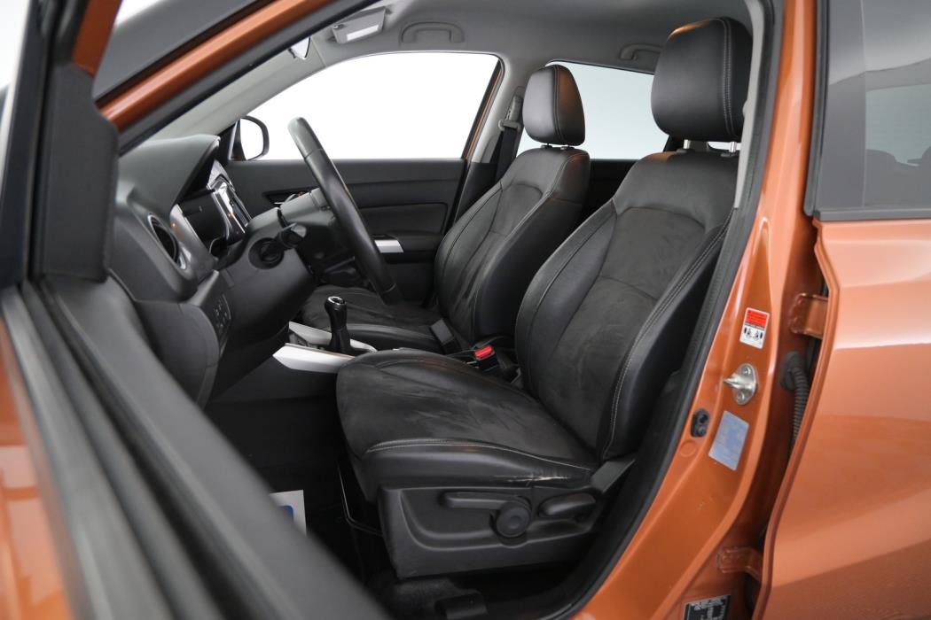 SUZUKI Vitara 2015