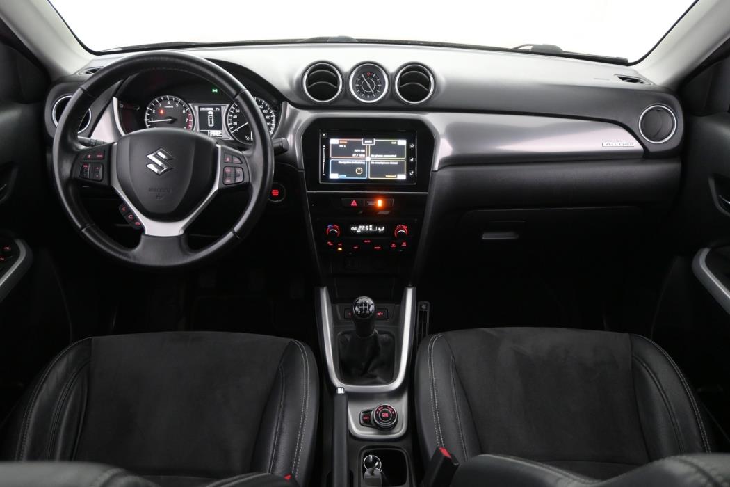 SUZUKI Vitara 2015