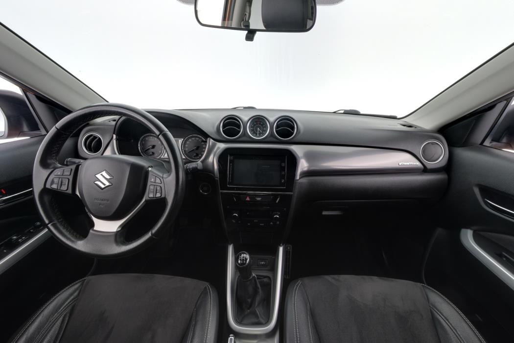 SUZUKI Vitara 2015