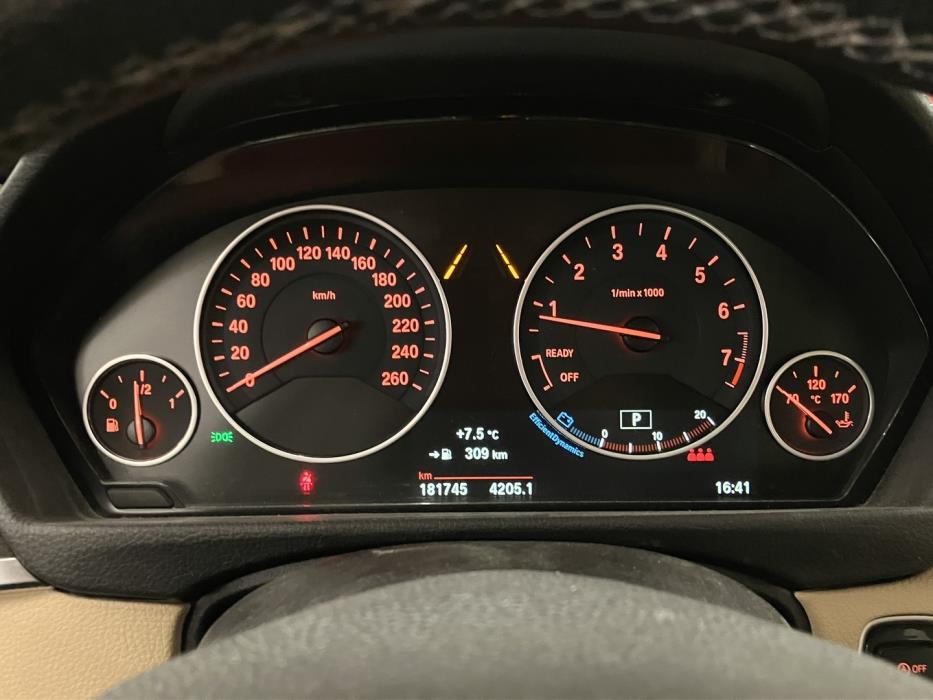 BMW 320 Gran Turismo 2015