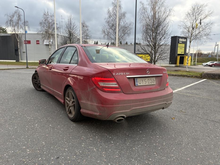 MERCEDES-BENZ C 2014