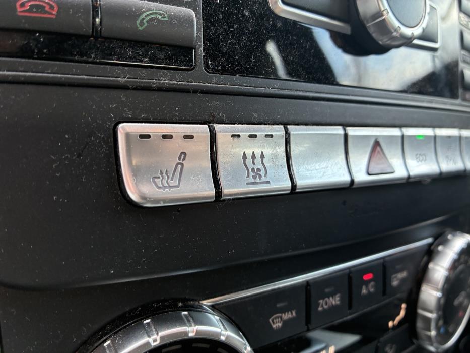 MERCEDES-BENZ C 2014
