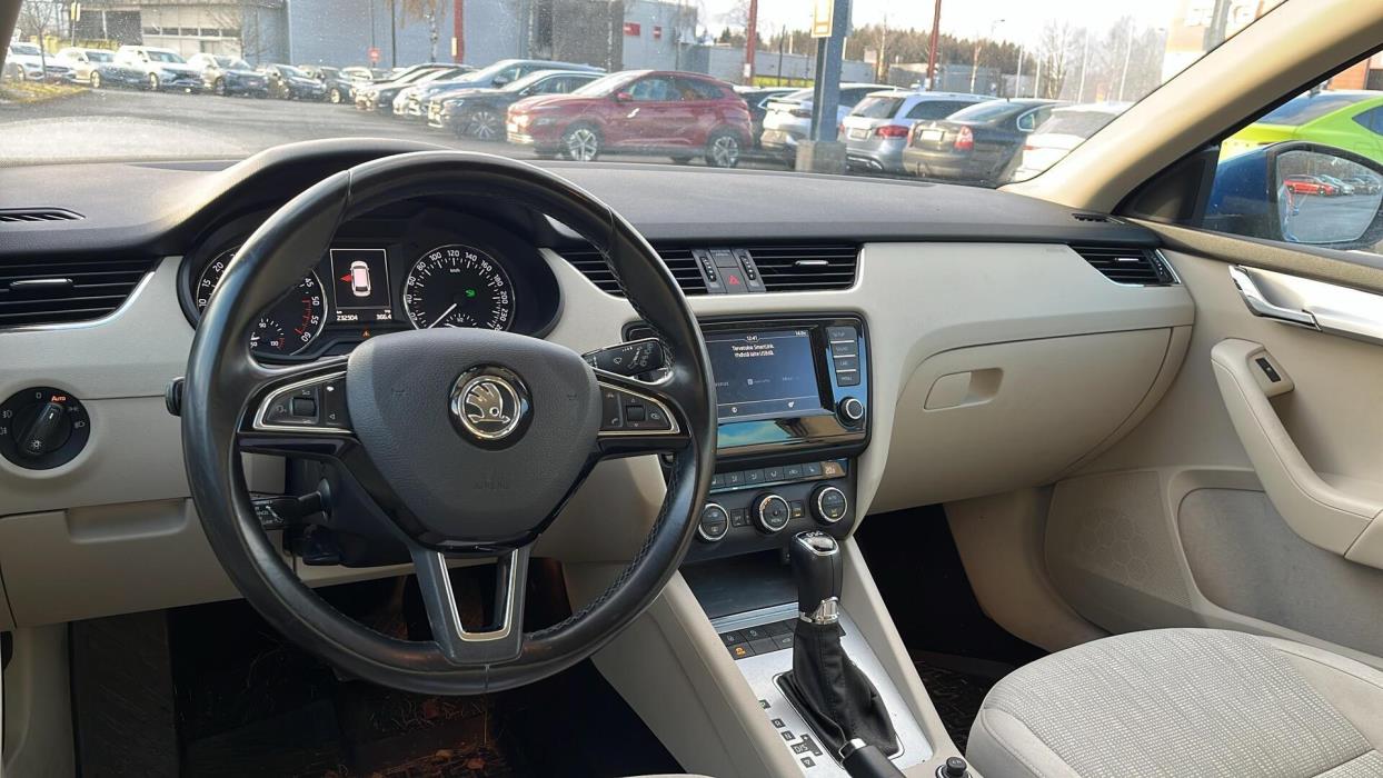 SKODA Octavia 2016