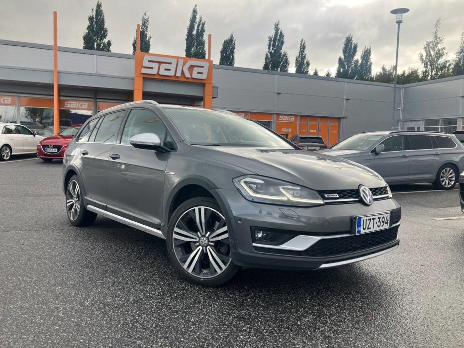VOLKSWAGEN Golf 2017