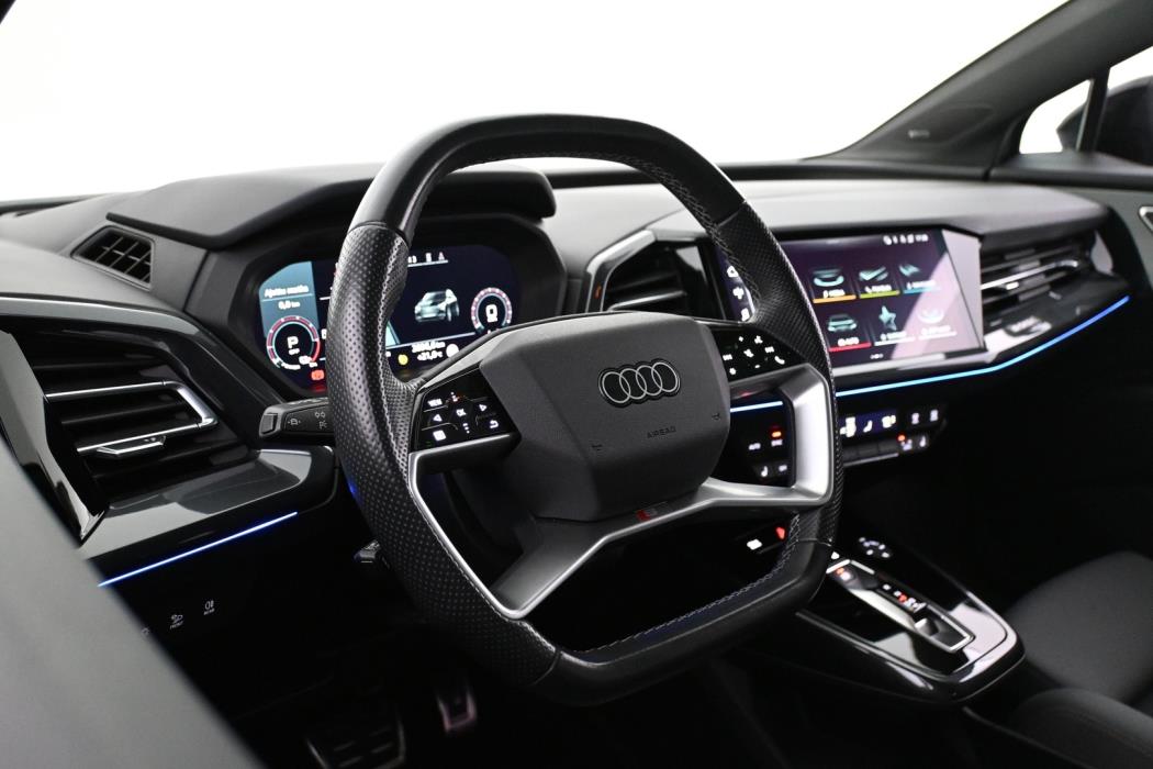 AUDI Q4 e-tron 2023