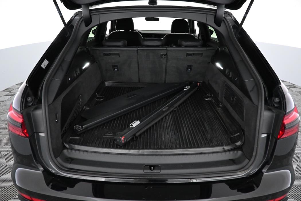 AUDI A6 2023