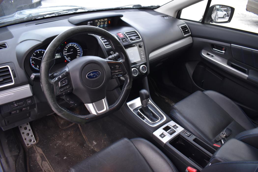SUBARU Levorg 2015