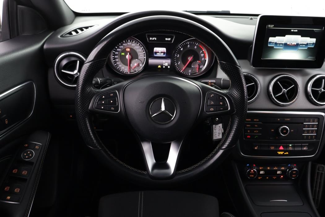 MERCEDES-BENZ CLA 2016