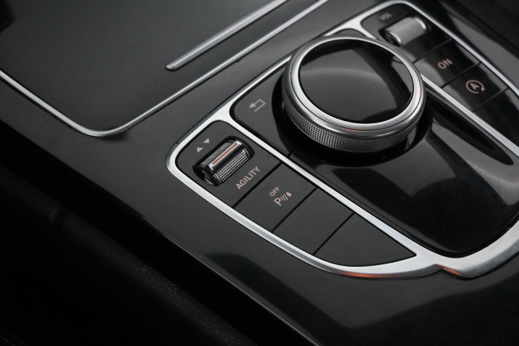 MERCEDES-BENZ C 2015