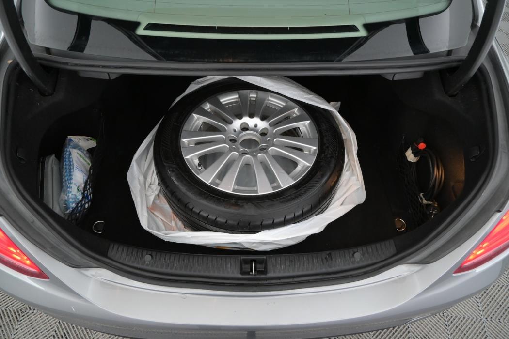 MERCEDES-BENZ C 2015