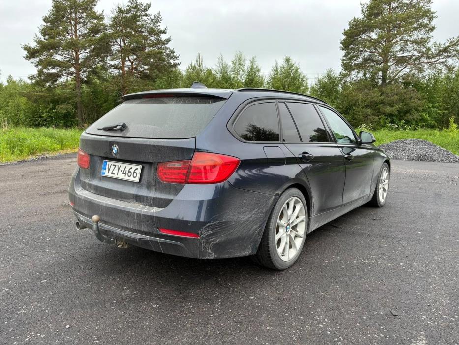 BMW 320 2013