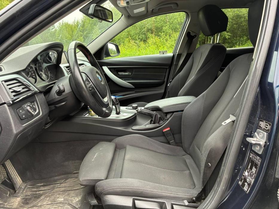 BMW 320 2013