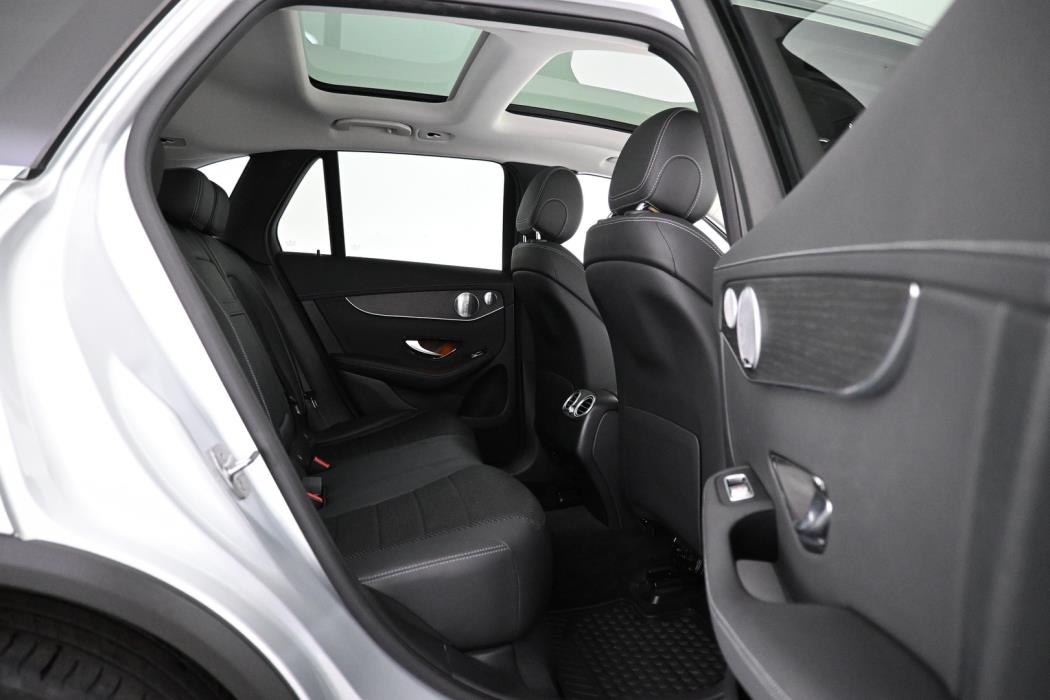 MERCEDES-BENZ GLC 2020