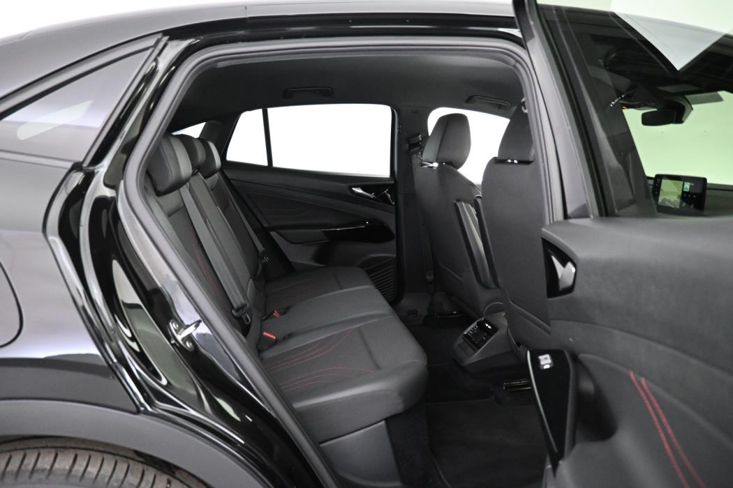 VOLKSWAGEN ID.5 2023