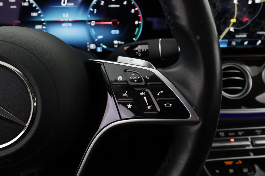 MERCEDES-BENZ E 2023