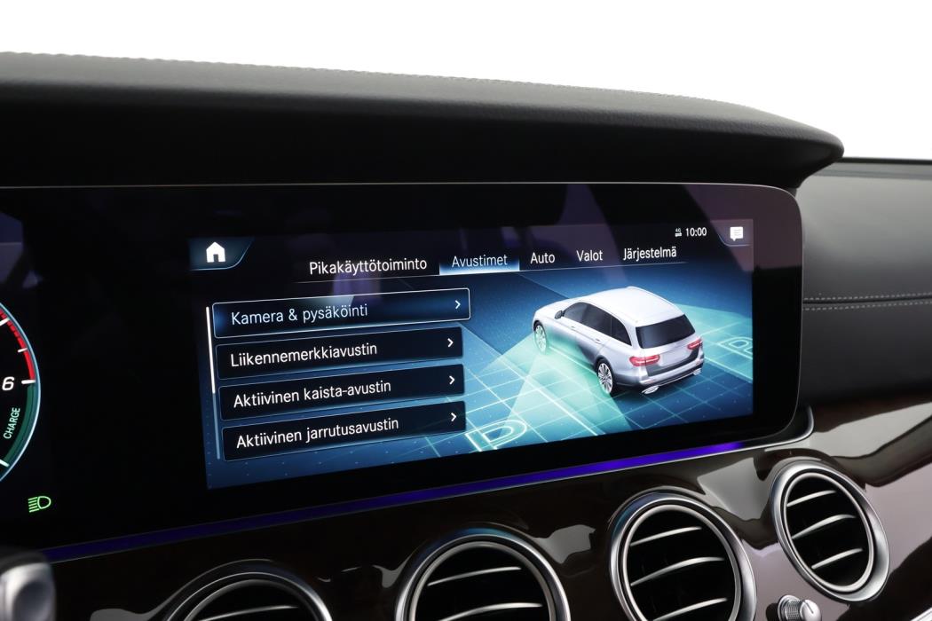 MERCEDES-BENZ E 2023