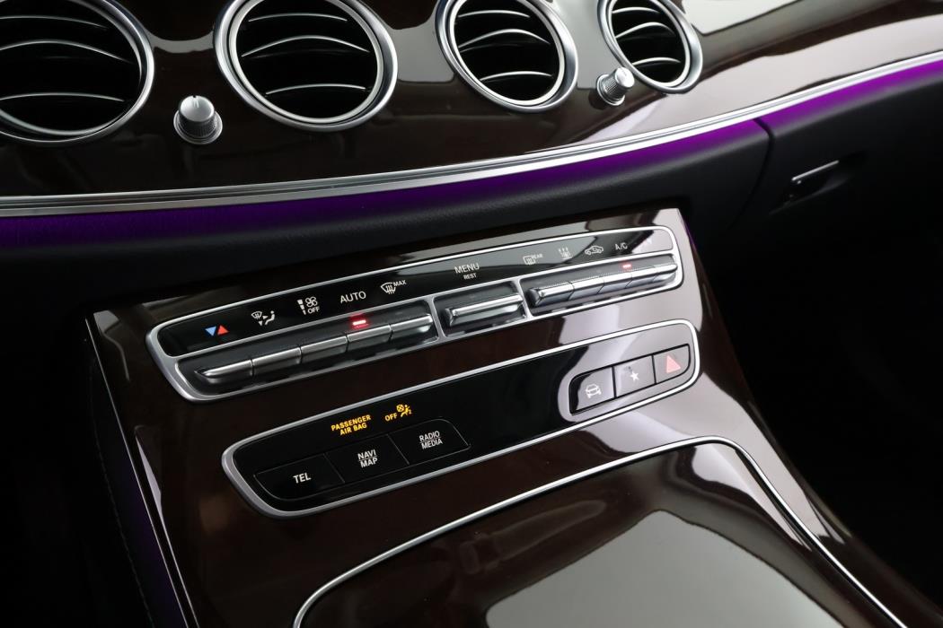 MERCEDES-BENZ E 2023