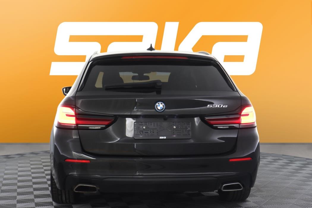BMW 530 2022