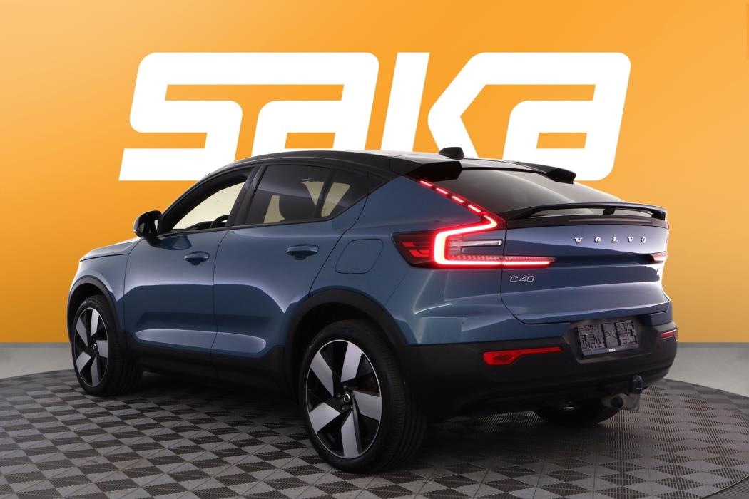 VOLVO C40 2022