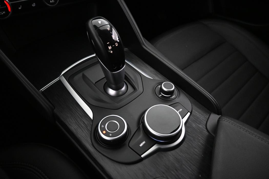 ALFA ROMEO Giulia 2019